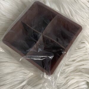 WOODFORD Reserve brand new 4 bourbon ice cube silicone tray